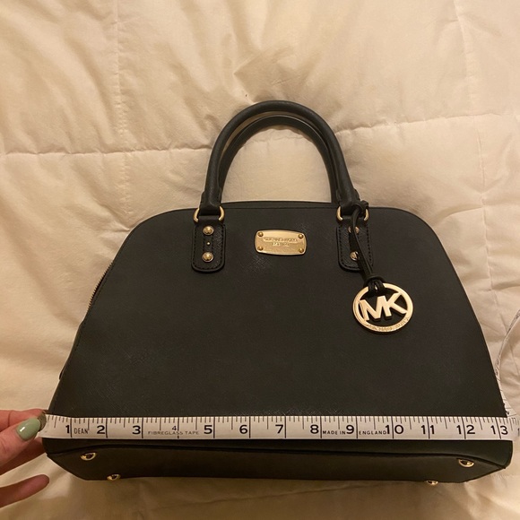 MICHAEL KORZ CLASSIC BLACK HANDBAG - Picture 9 of 13